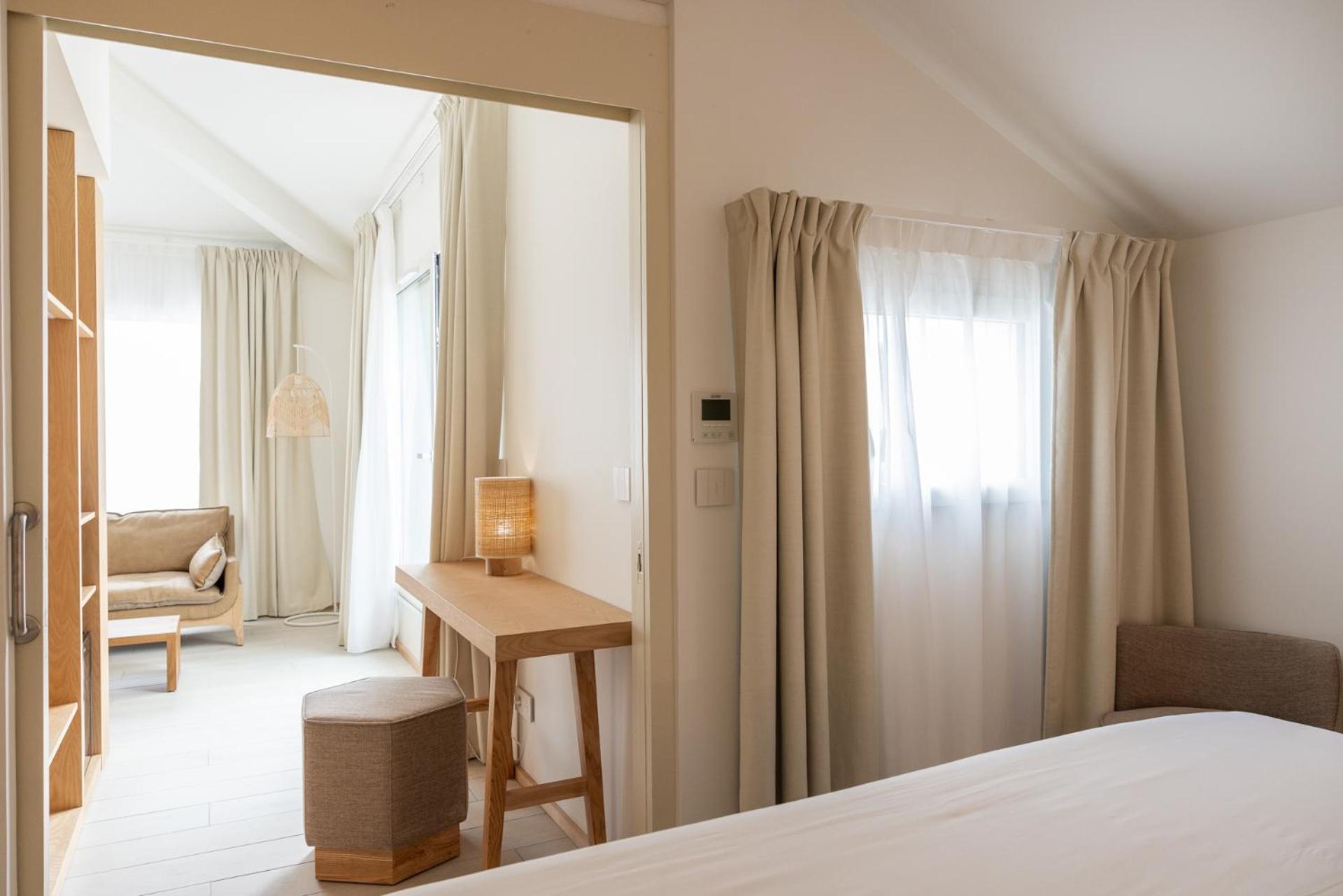 Hotel Ibaia - Piscine & Spa Hendaye Exterior photo
