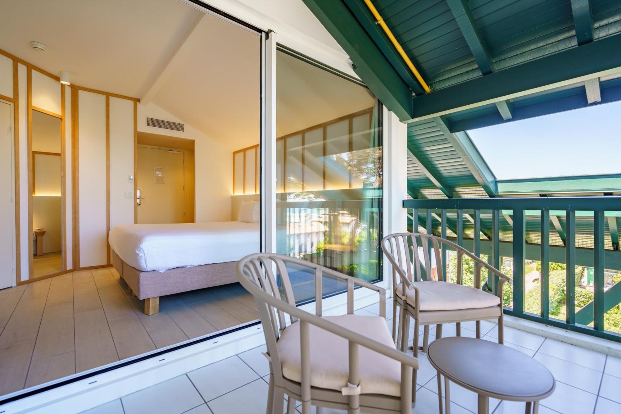 Hotel Ibaia - Piscine & Spa Hendaye Exterior photo